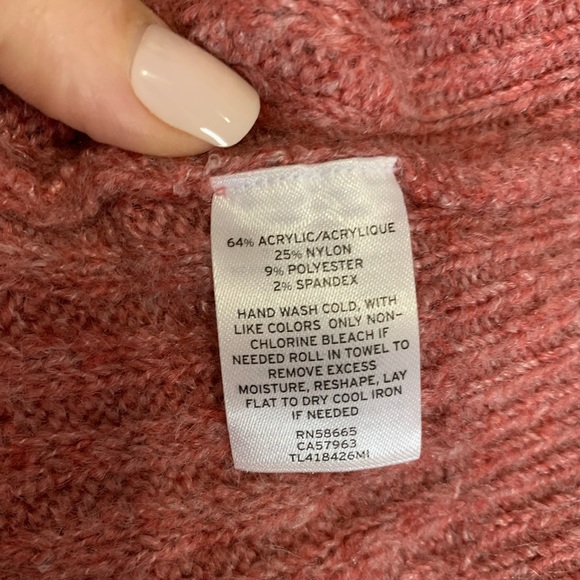 Leith Pink Sweater - Picture 5 of 5